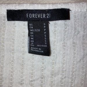 White ribbed F21 long sleeve tee